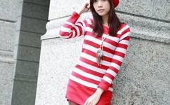 迈开腿尝尝你的草莓细节描写